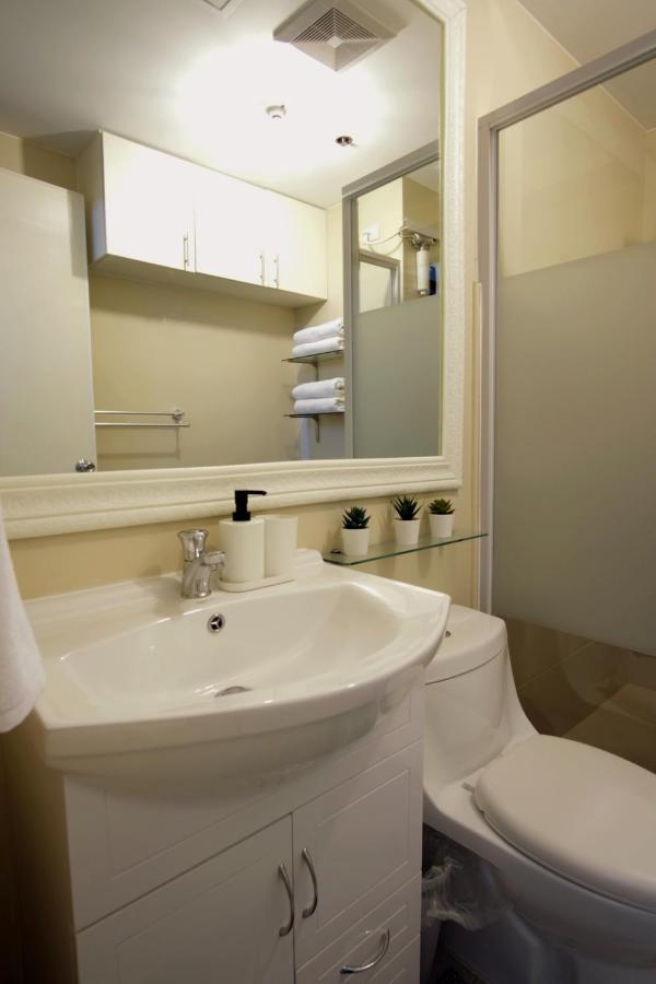 Spacious 2 Bedroom Condo Unit For Rent Iloilo City Exteriör bild
